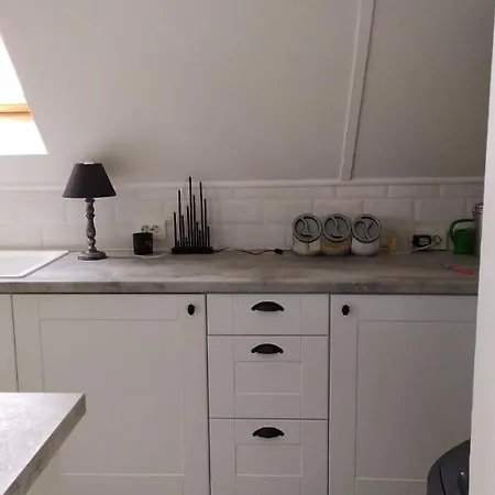 Leander דירה בלטונללה