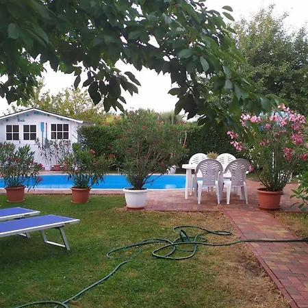 Leander Appartement Balatonlelle