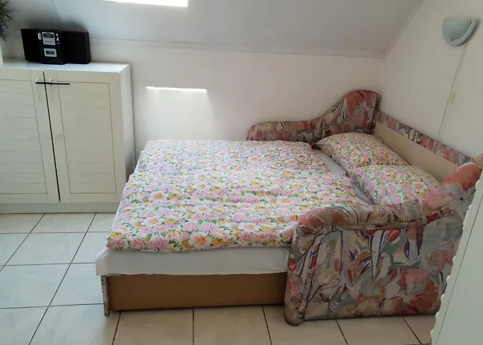 Leander Balatonlelle